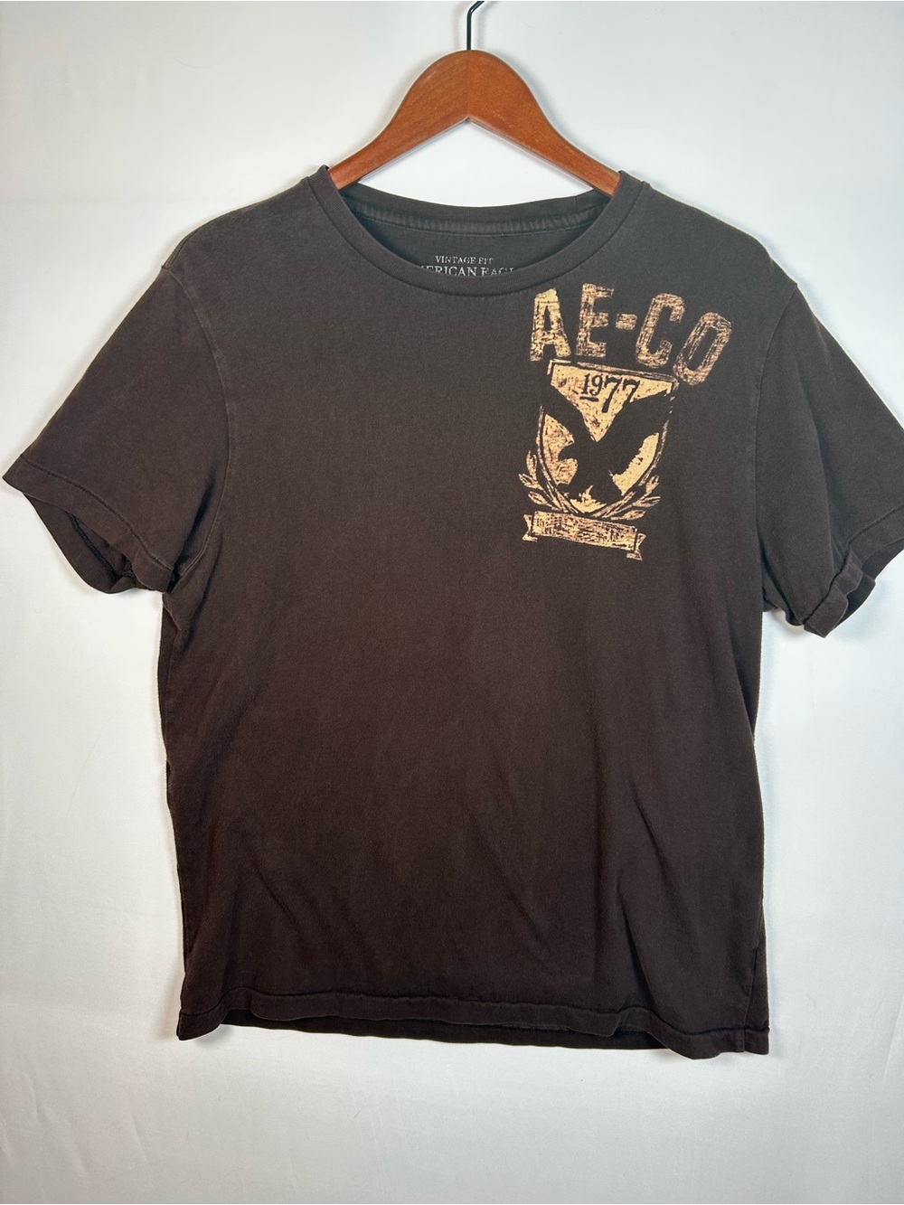 American Eagle AE-Co 1977 Eagle Crest Graphic T-Shirt Brown Vintage Fit L